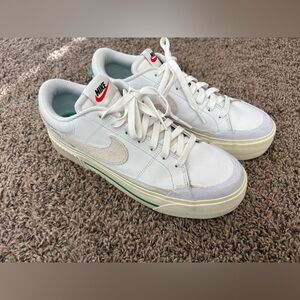 Nike | Court Legacy Lift White Stadium Green Sneakers Platform Shoes, Womens 9
